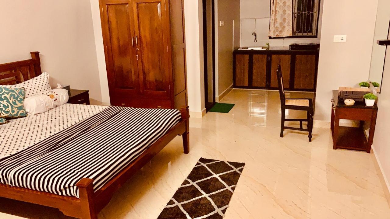 Stan-Inn, North Goa, Vagator, With Strong Wifi,Free Private Parking & Kitchen, Can Cook Where You Stay Buitenkant foto