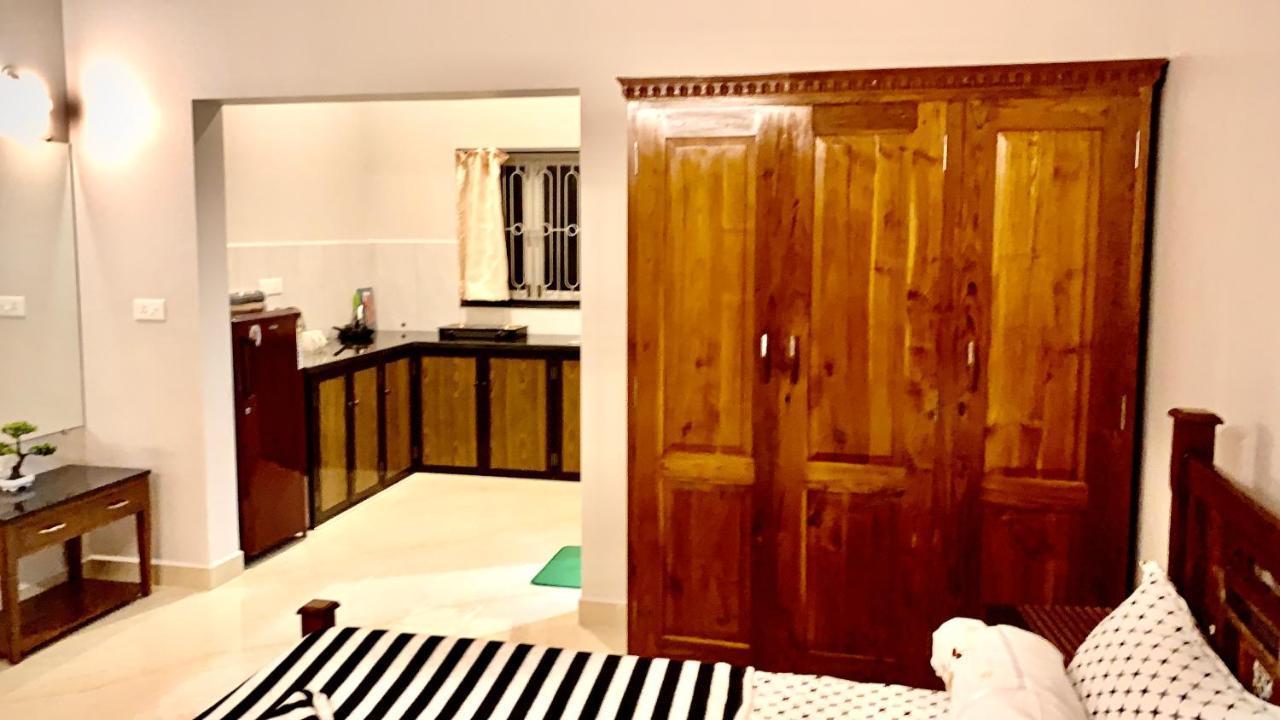 Stan-Inn, North Goa, Vagator, With Strong Wifi,Free Private Parking & Kitchen, Can Cook Where You Stay Buitenkant foto