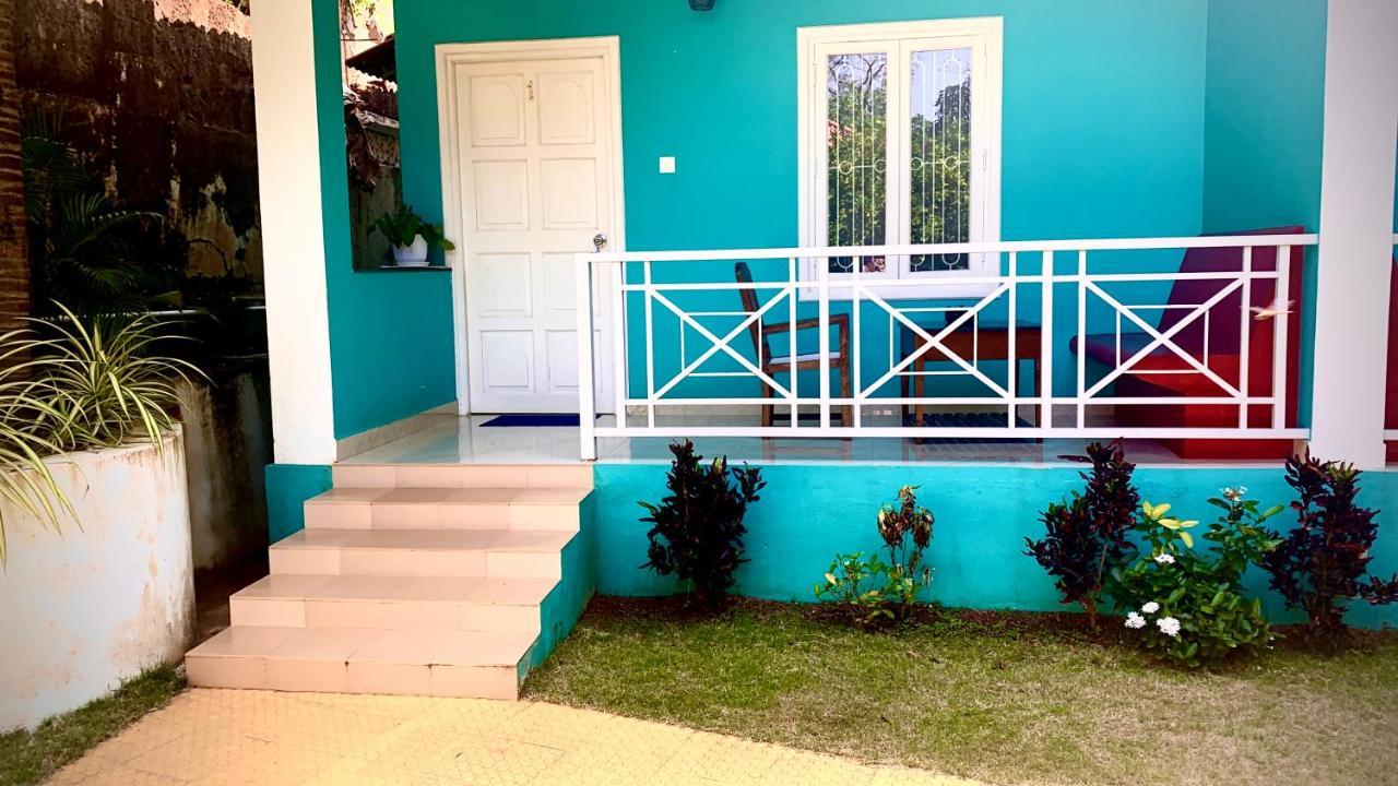 Stan-Inn, North Goa, Vagator, With Strong Wifi,Free Private Parking & Kitchen, Can Cook Where You Stay Buitenkant foto